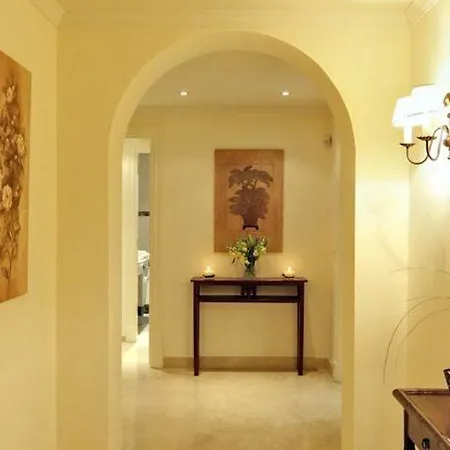 فاساري 3* ماربيا