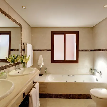 Vasari Resort 3*